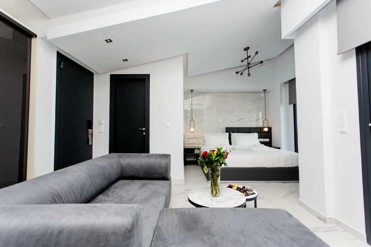 פוליכרונו Crystal Villas & Suites