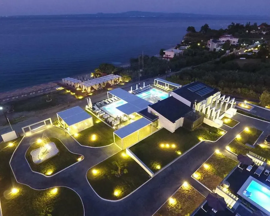 פוליכרונו Crystal Villas & Suites